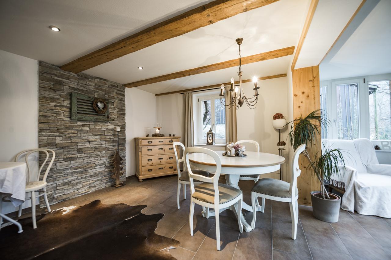 B3 Boutique-Bed&Breakfast Gsteigwiler Екстериор снимка